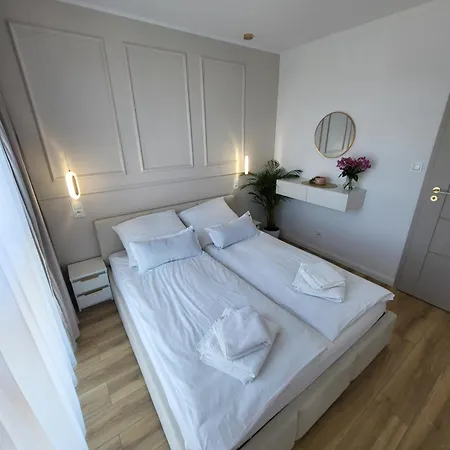 Golden Coast Apartman Pogórze